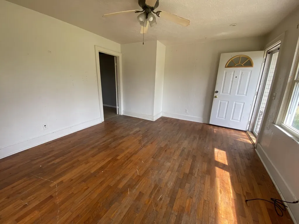 1115 Airport Road Murray KY 42071