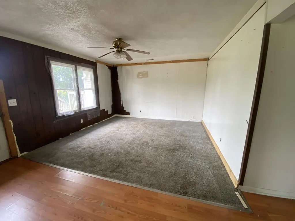 1115 Airport Road Murray KY 42071
