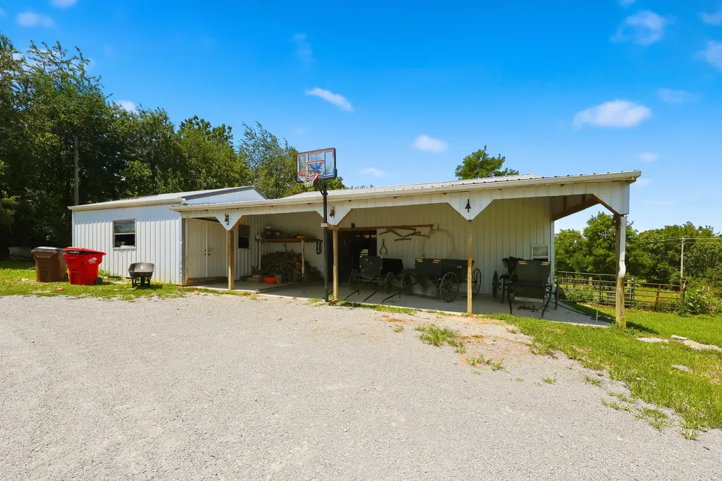 5183 Ky-36 Cynthiana KY 41031
