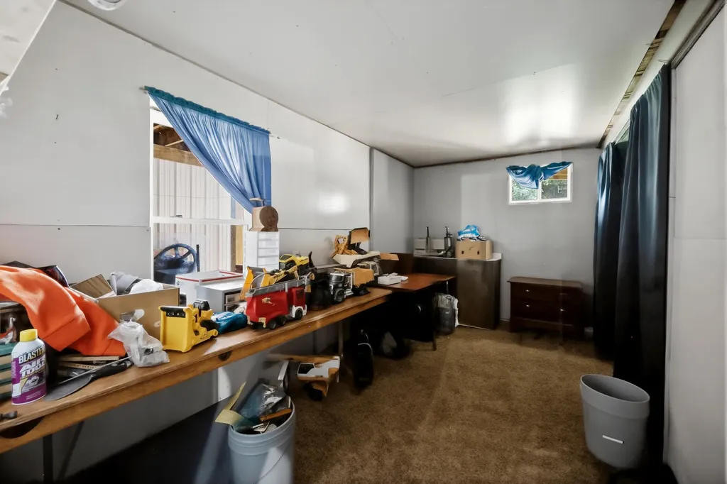 5183 Ky-36 Cynthiana KY 41031