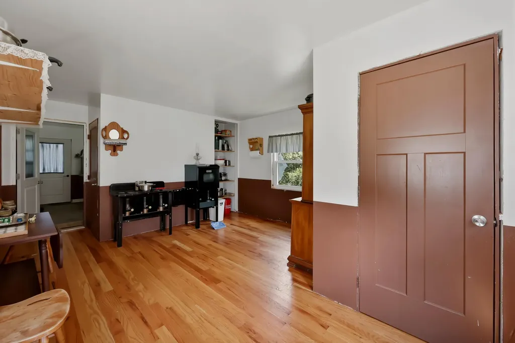 5183 Ky-36 Cynthiana KY 41031