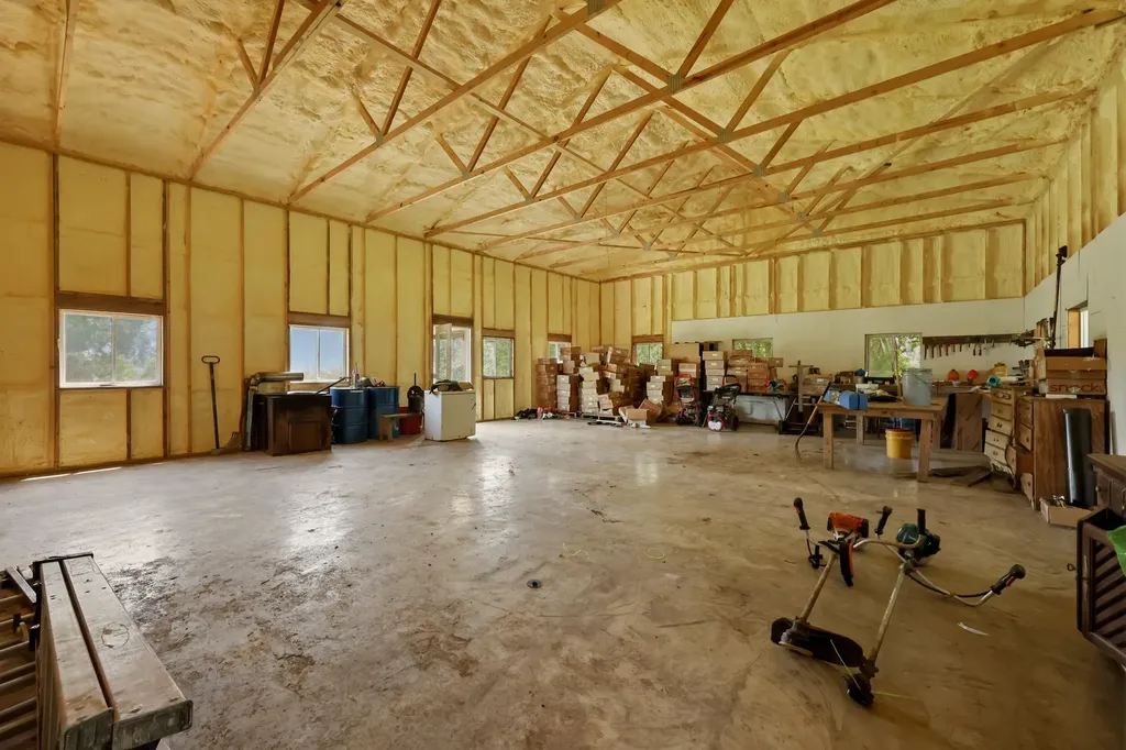 5183 Ky-36 Cynthiana KY 41031