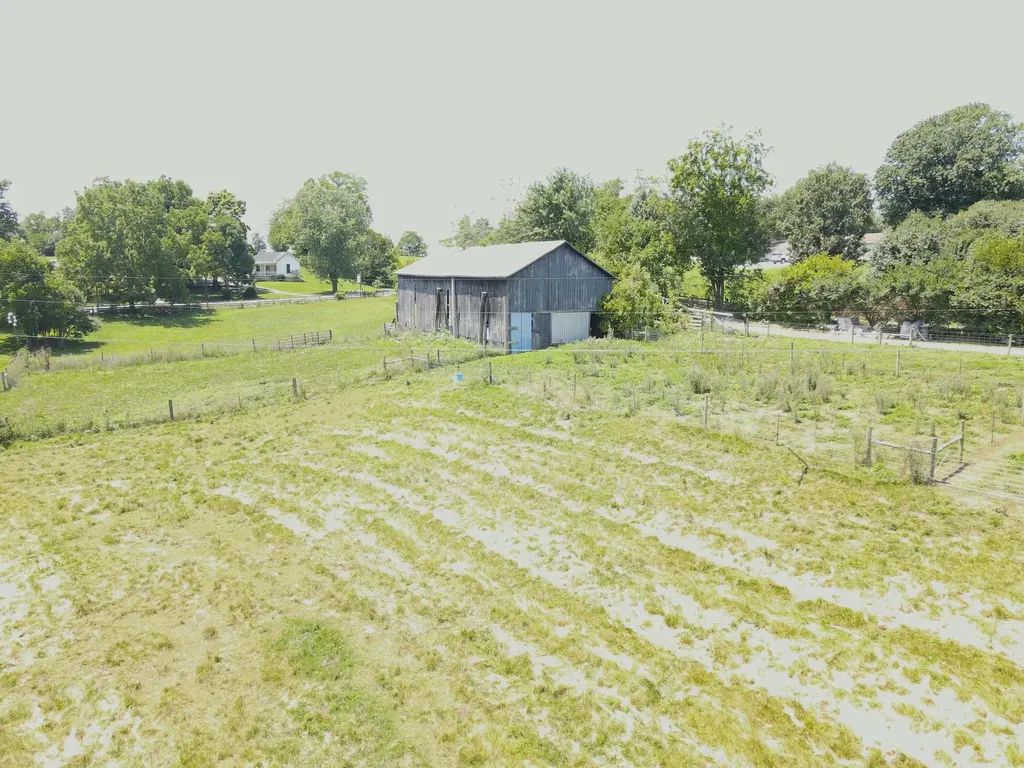 5183 Ky-36 Cynthiana KY 41031