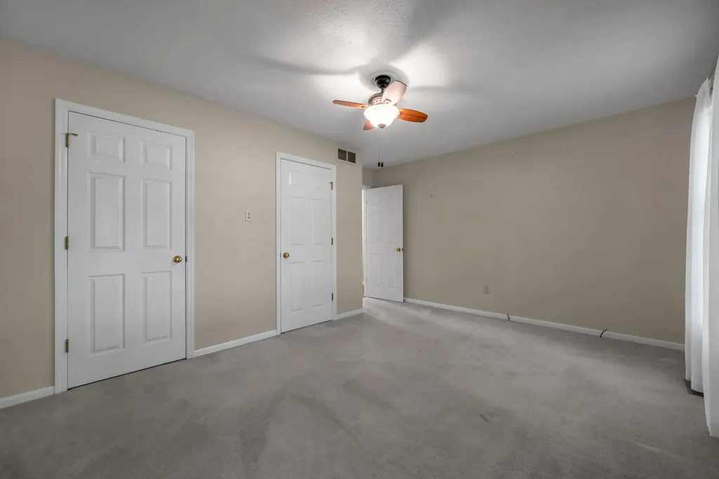 121 Hawthorne Drive Nicholasville KY 40356