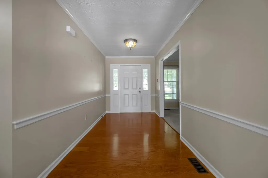 121 Hawthorne Drive Nicholasville KY 40356