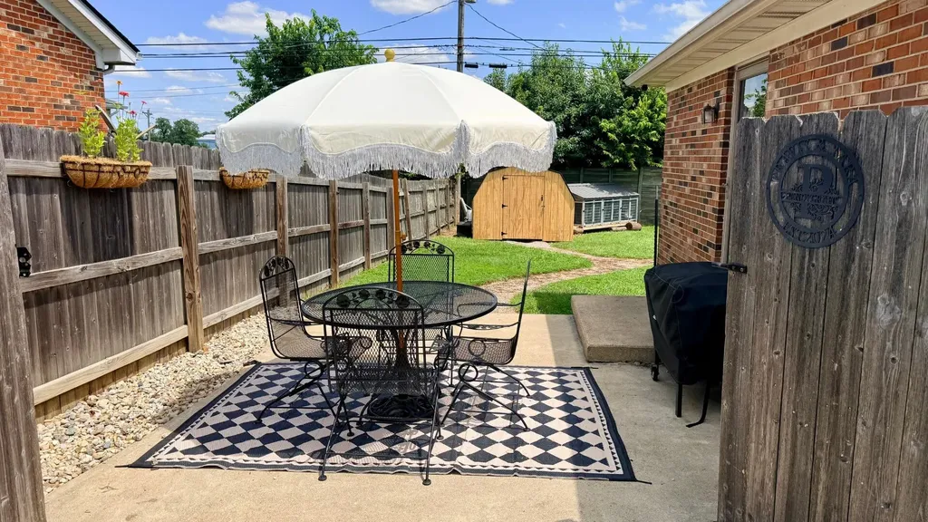 125 Oakmont Drive Nicholasville KY 40356