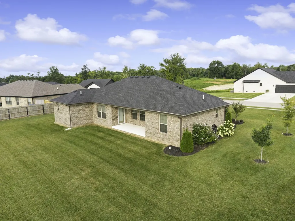 262 Patriot Trail Berea KY 40403