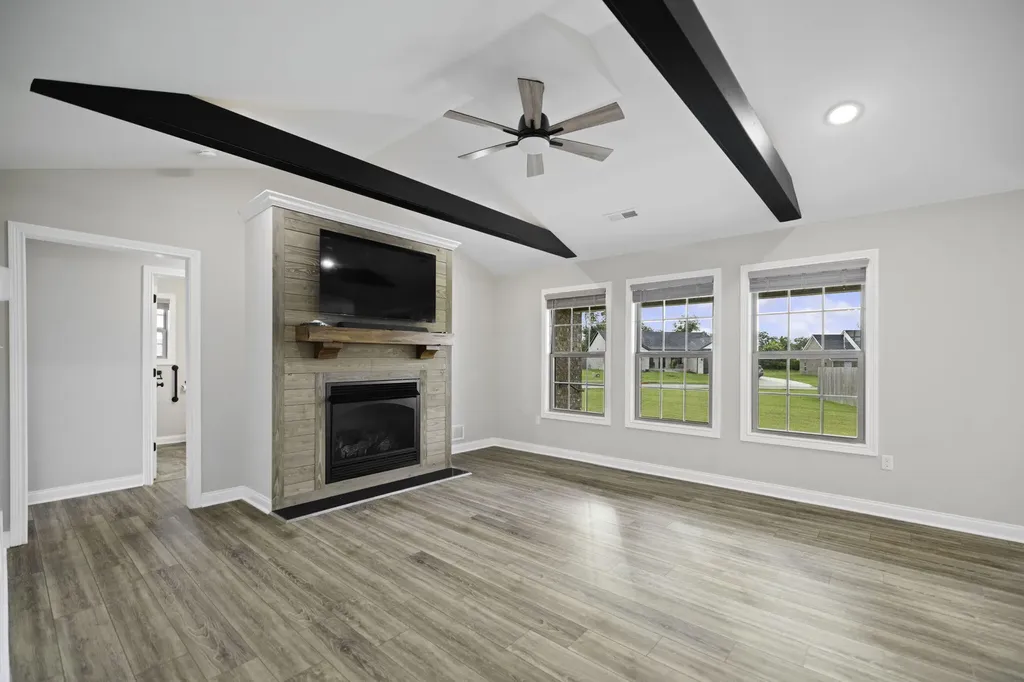 262 Patriot Trail Berea KY 40403