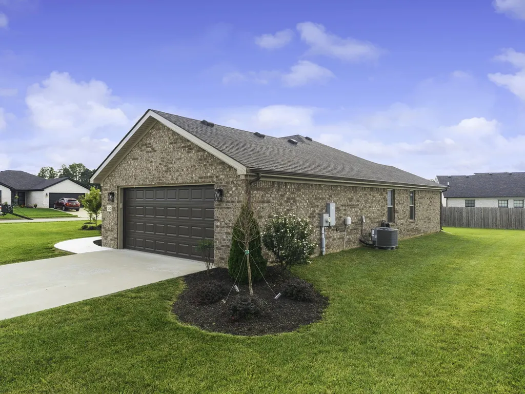 262 Patriot Trail Berea KY 40403