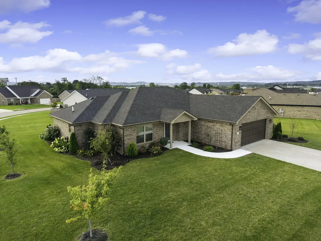 262 Patriot Trail Berea KY 40403