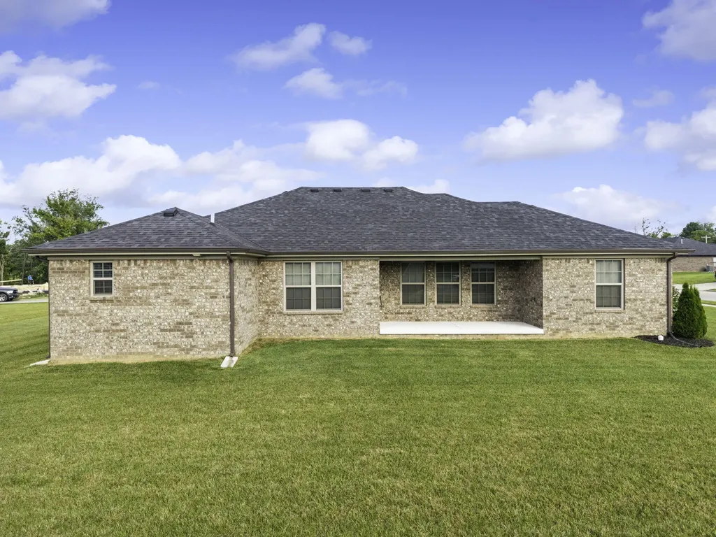 262 Patriot Trail Berea KY 40403