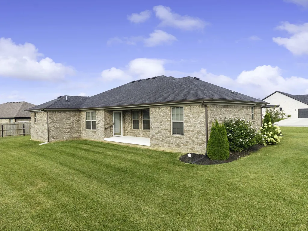 262 Patriot Trail Berea KY 40403