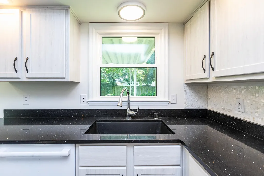 604 Hickory Hill Drive Nicholasville KY 40356