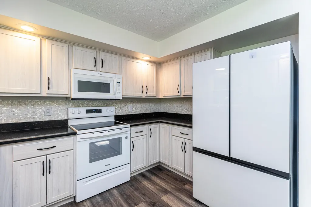 604 Hickory Hill Drive Nicholasville KY 40356