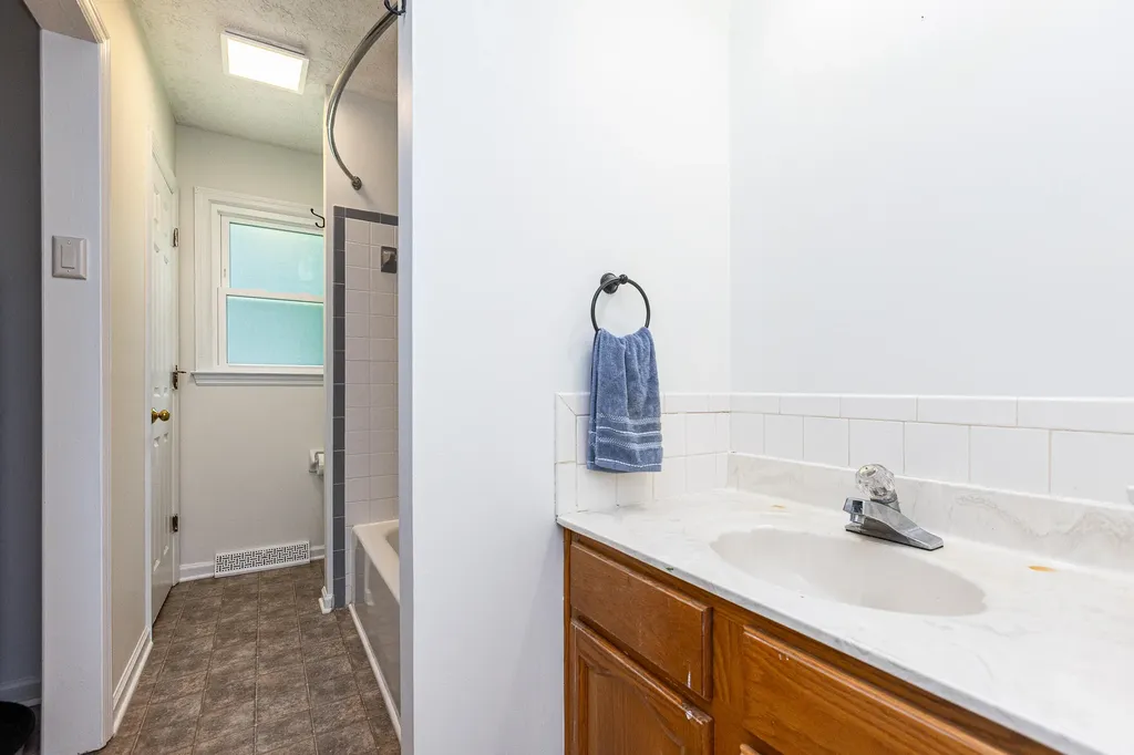 604 Hickory Hill Drive Nicholasville KY 40356