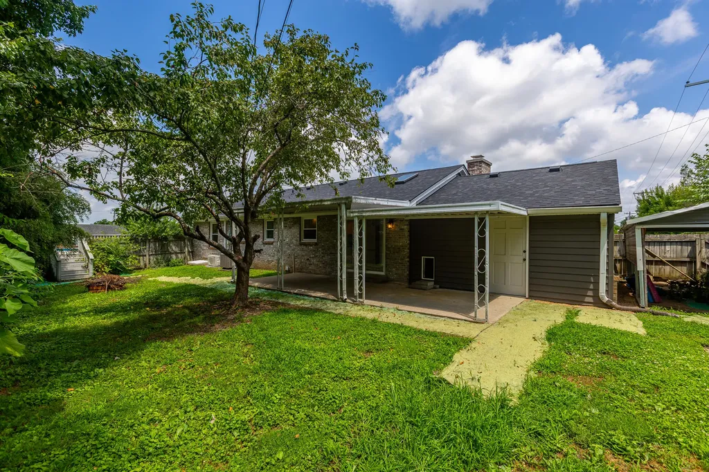 604 Hickory Hill Drive Nicholasville KY 40356