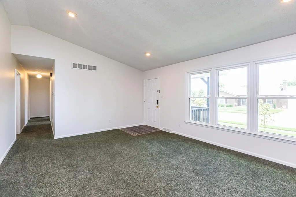 604 Hickory Hill Drive Nicholasville KY 40356