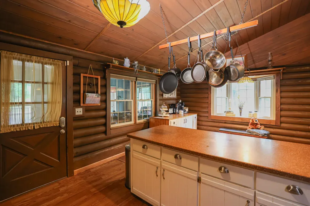 328 Cumberland Road Gilbertsville KY 42044