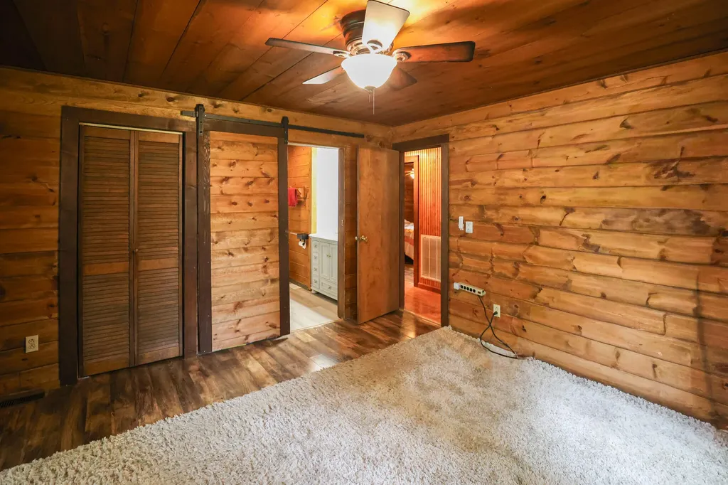 328 Cumberland Road Gilbertsville KY 42044