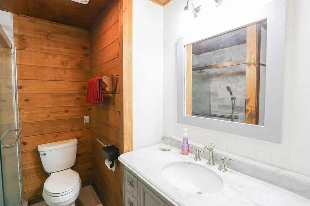 328 Cumberland Road Gilbertsville KY 42044