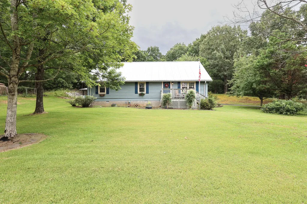328 Cumberland Road Gilbertsville KY 42044