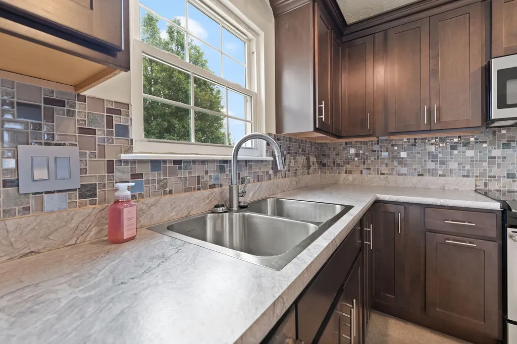 233 Brittany Circle Richmond KY 40475