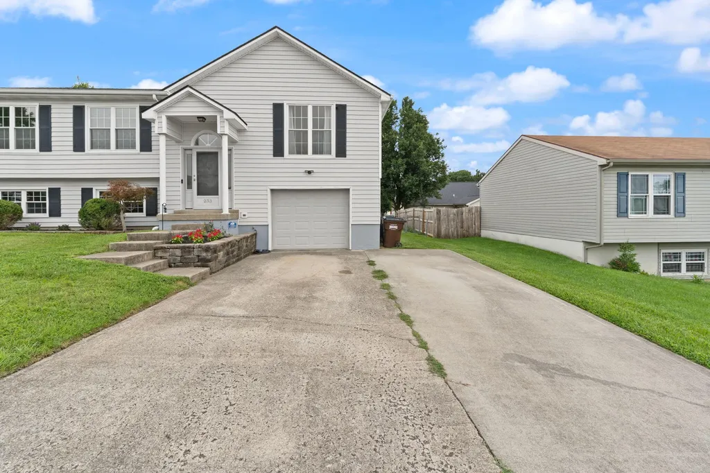 233 Brittany Circle Richmond KY 40475