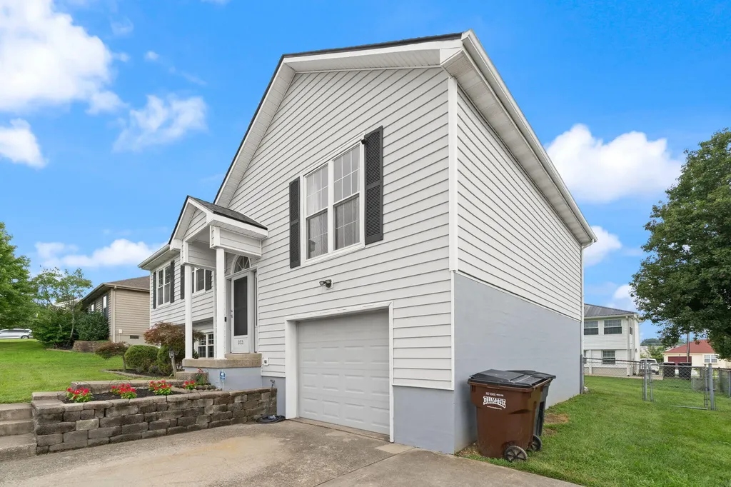 233 Brittany Circle Richmond KY 40475