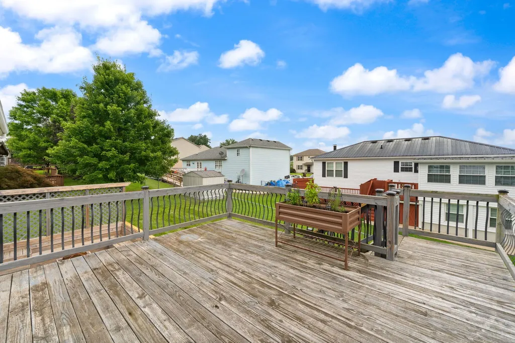 233 Brittany Circle Richmond KY 40475