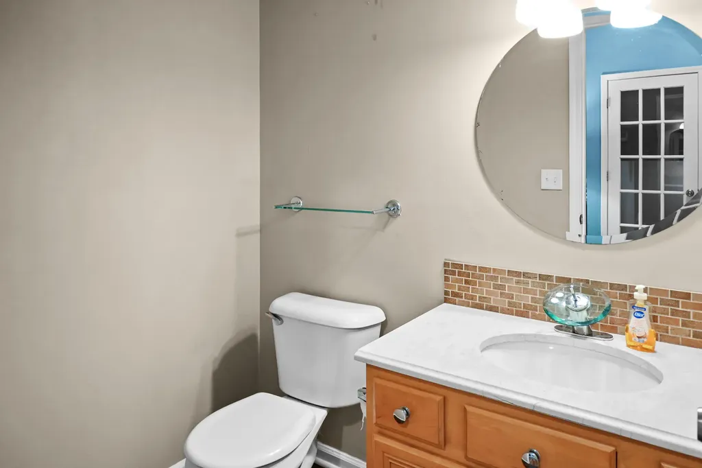 393 Shoreside Drive Lexington KY 40515