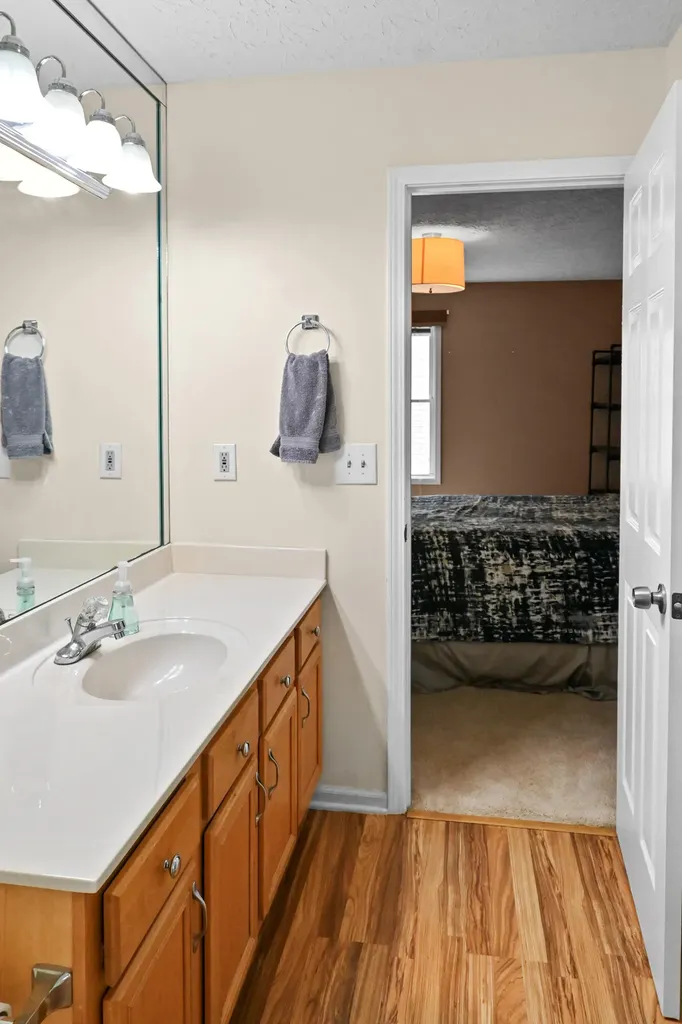393 Shoreside Drive Lexington KY 40515