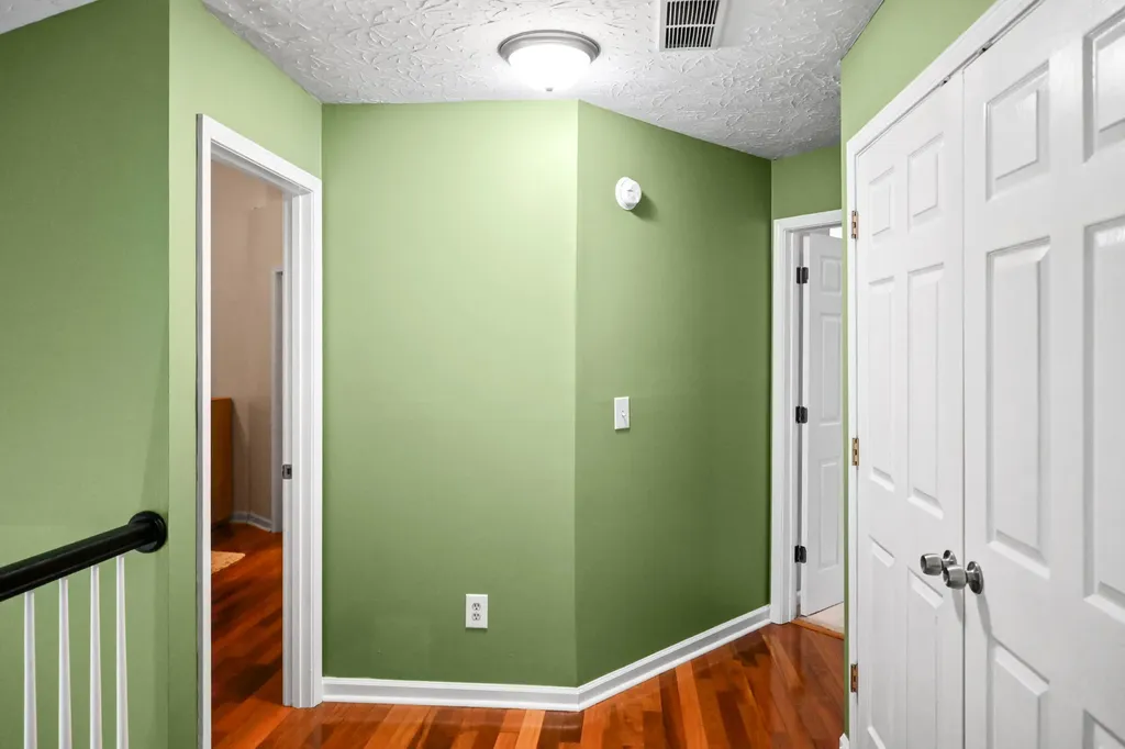 393 Shoreside Drive Lexington KY 40515