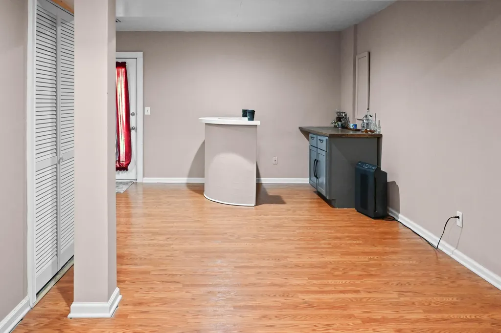 393 Shoreside Drive Lexington KY 40515
