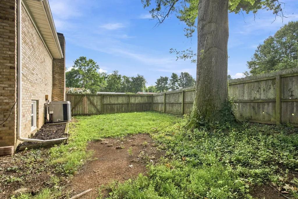 446 Monticello Boulevard Lexington KY 40503