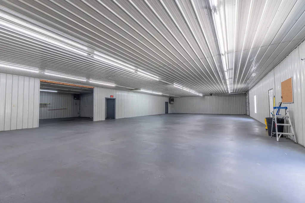 109 Alum Road Whitley City KY 42653
