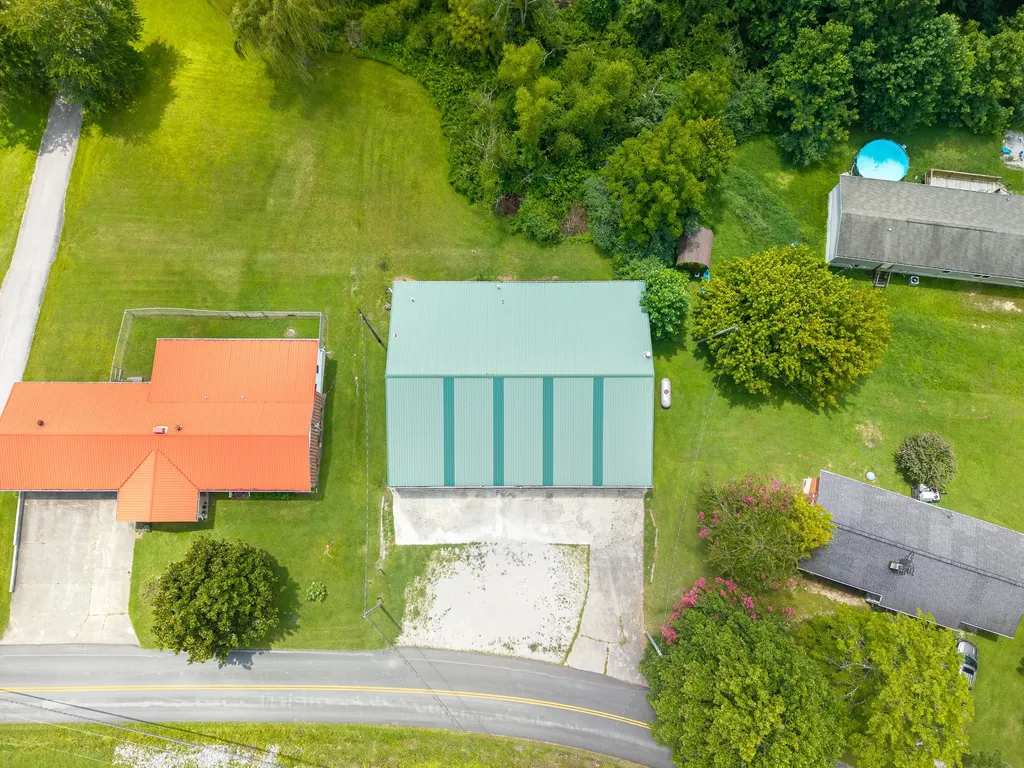 109 Alum Road Whitley City KY 42653