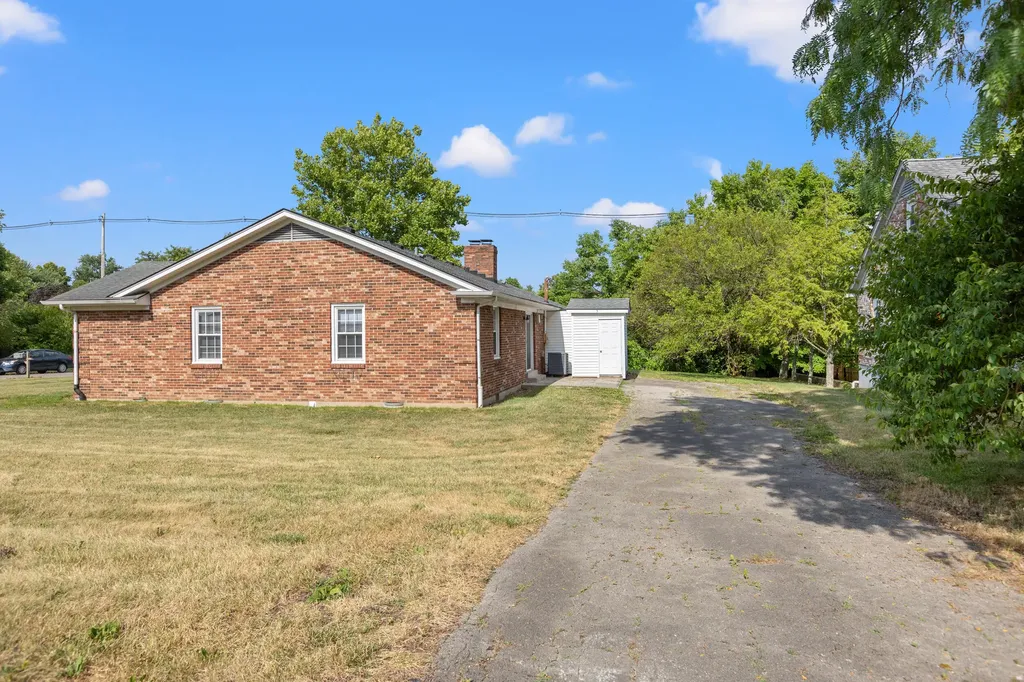 1200 Tishoff Drive Lexington KY 40502