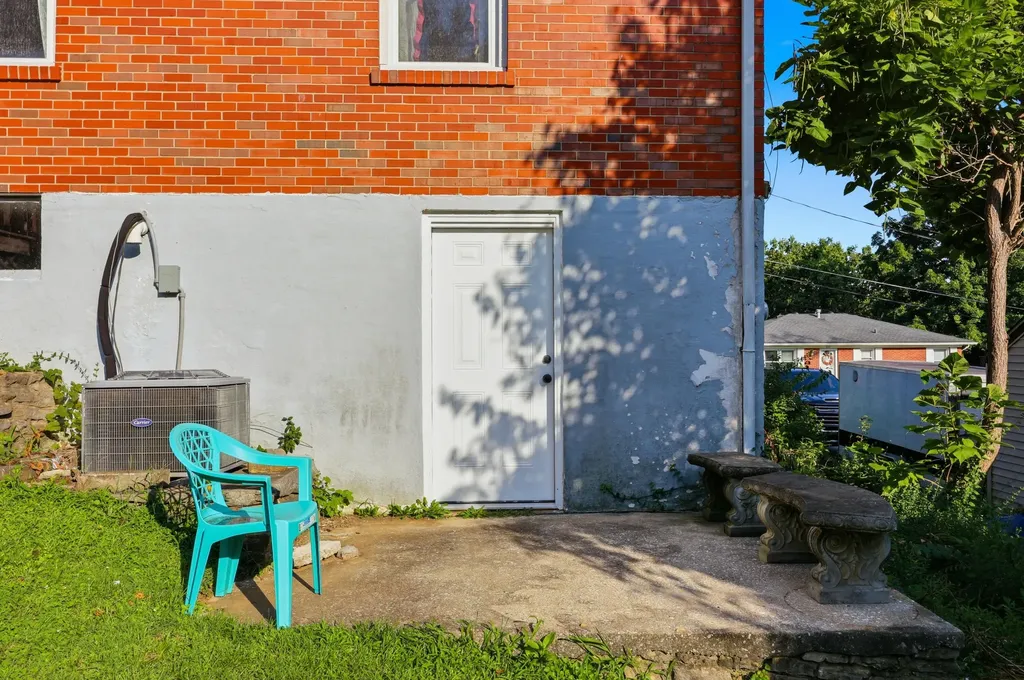 216 Rancho Drive Frankfort KY 40601