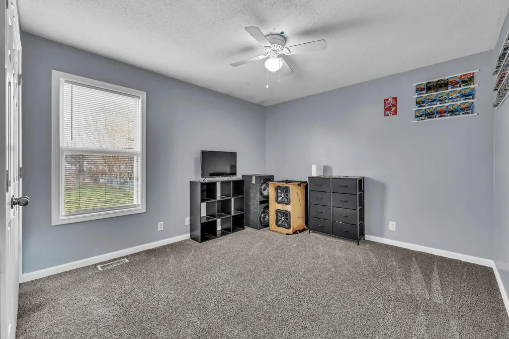 1977 Timberline Circle Oak Grove KY 42262