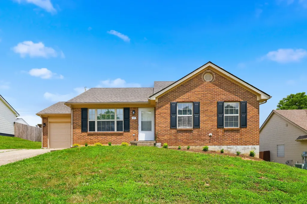 417 Village Parkway Nicholasville KY 40356
