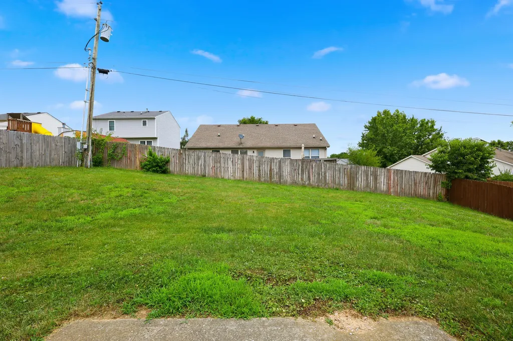 417 Village Parkway Nicholasville KY 40356