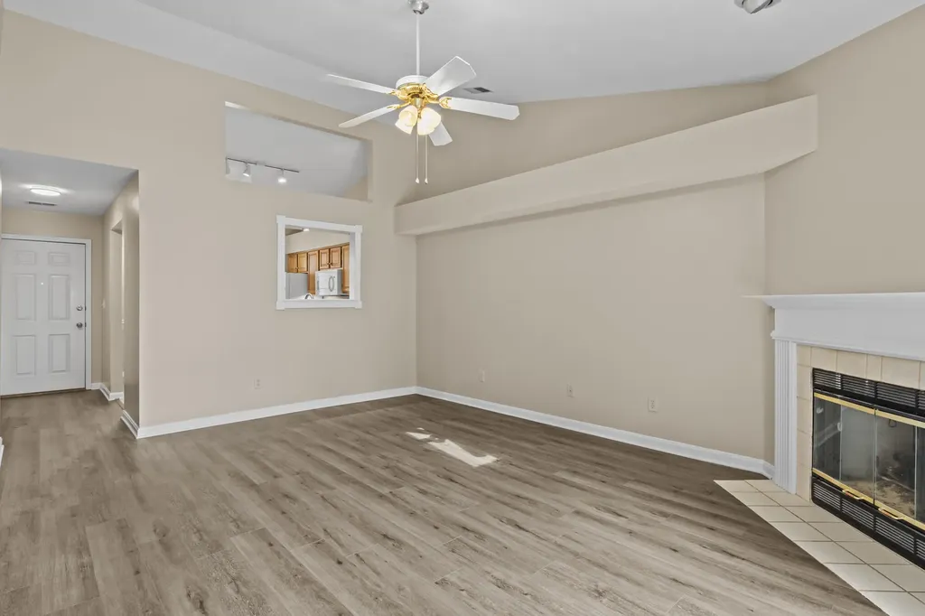 1252 Pleasant Ridge Drive Lexington KY 40509