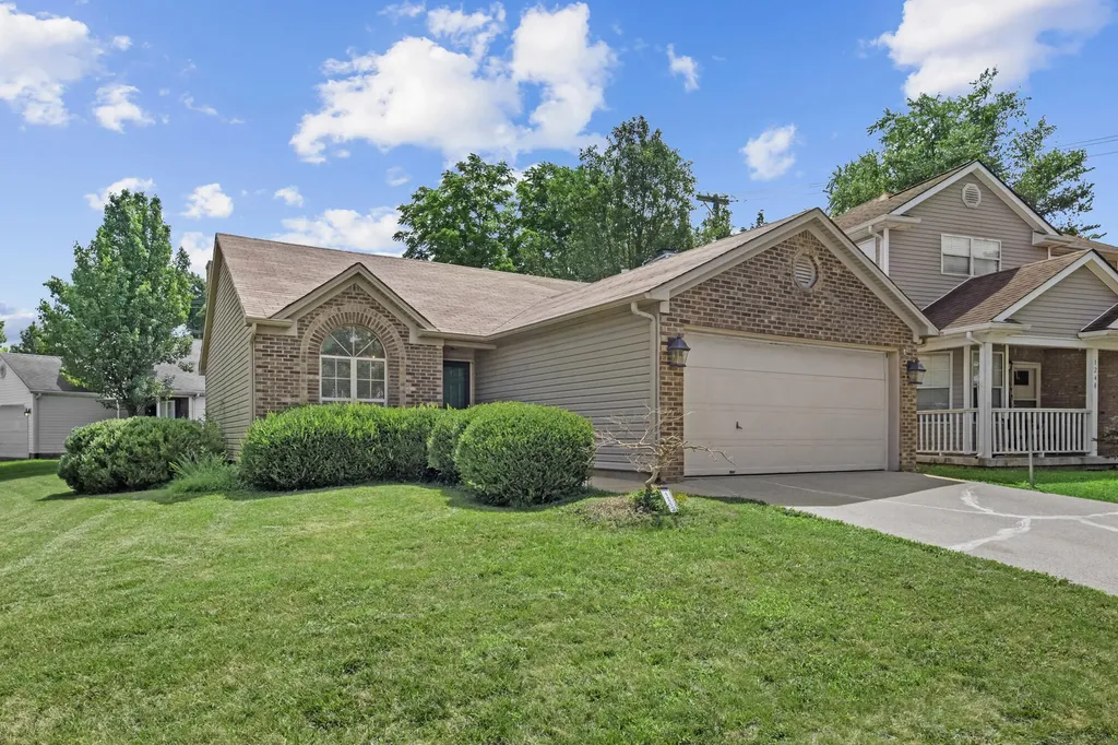 1252 Pleasant Ridge Drive Lexington KY 40509