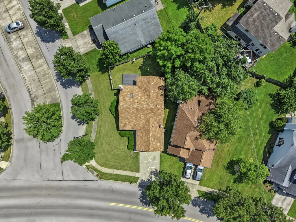 1252 Pleasant Ridge Drive Lexington KY 40509