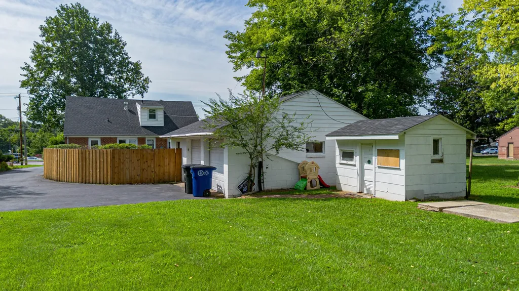 3169 Jackson Street Paducah KY 42003
