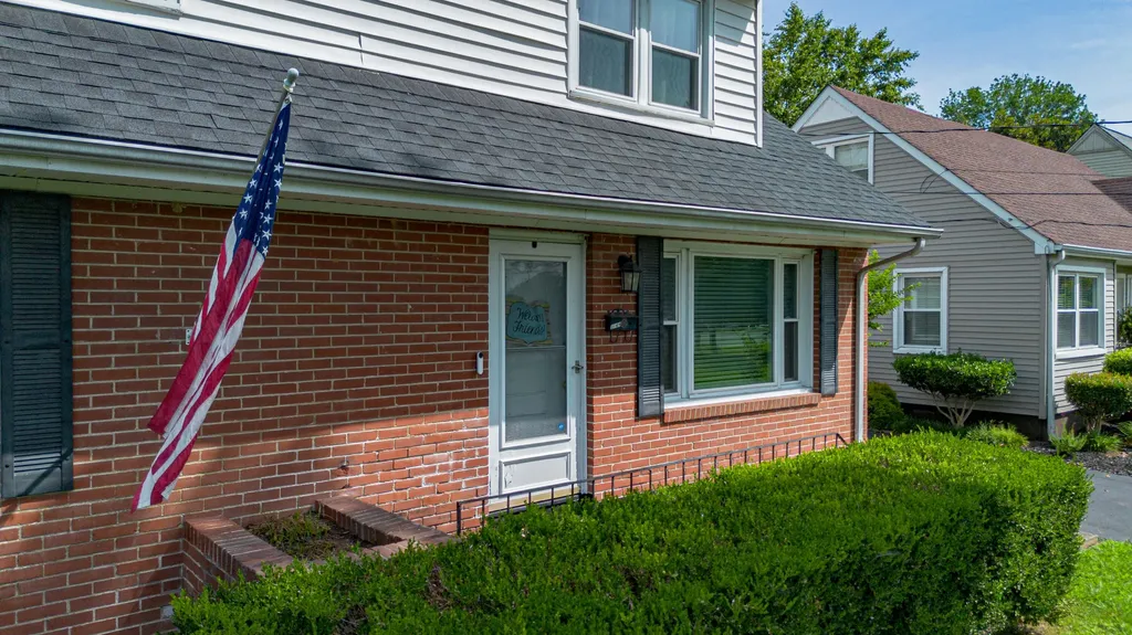 3169 Jackson Street Paducah KY 42003