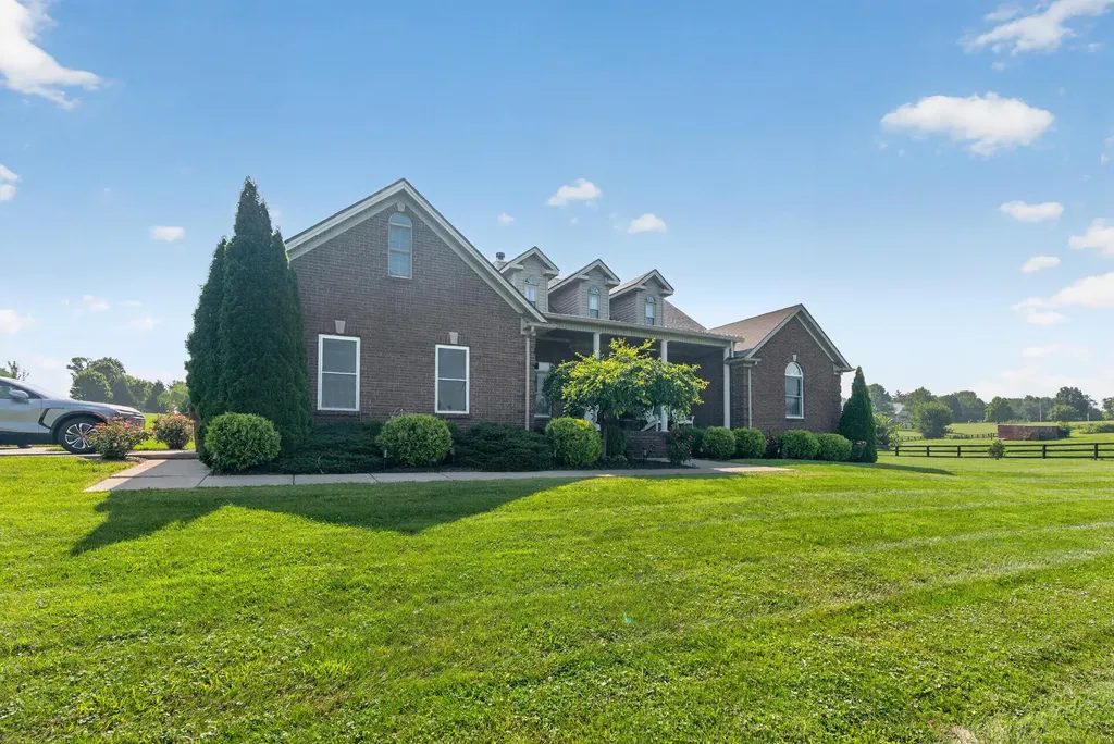 217 Wades Mill Road Winchester KY 40391