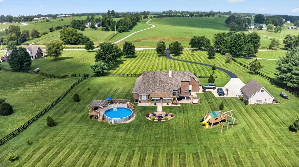217 Wades Mill Road Winchester KY 40391