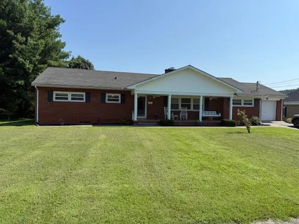 143 Park Avenue Monticello KY 42633