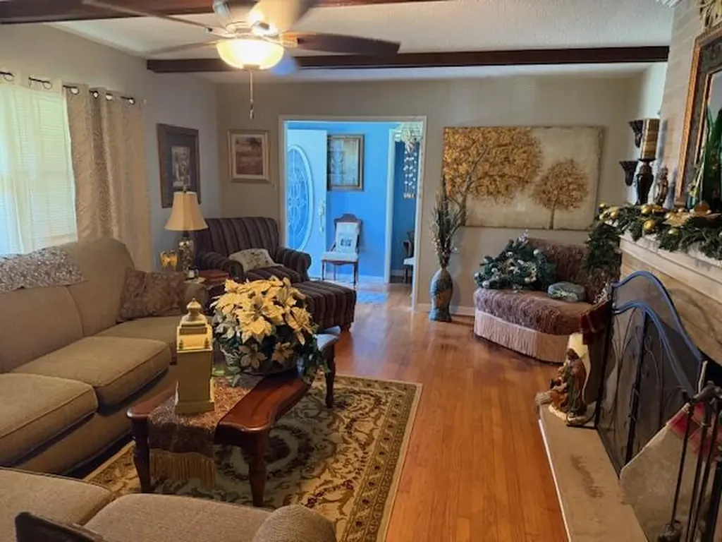 143 Park Avenue Monticello KY 42633